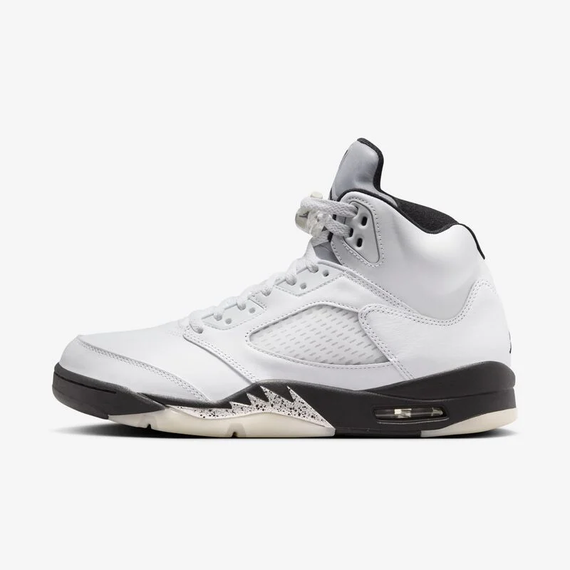 Air Jordan 5 Retro - image 1