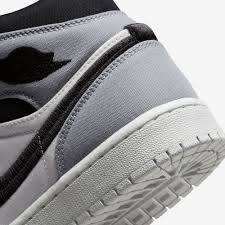 JORDAN RETRO 1 - image 3