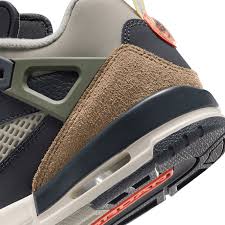 AIR JORDAN SPIZIKE LOW - image 2
