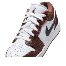 JORDAN 1 LOW - image 2