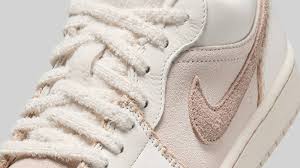 AIR J1 LOW - image 2
