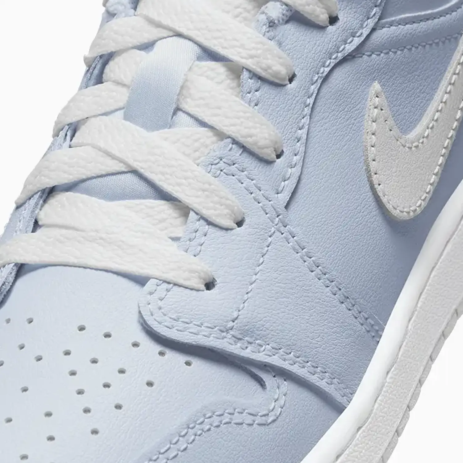 AIR JOR RETRO 1 LOW - image 2