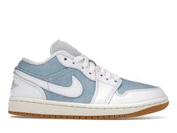 A JOR RE 1 LOW - image 1