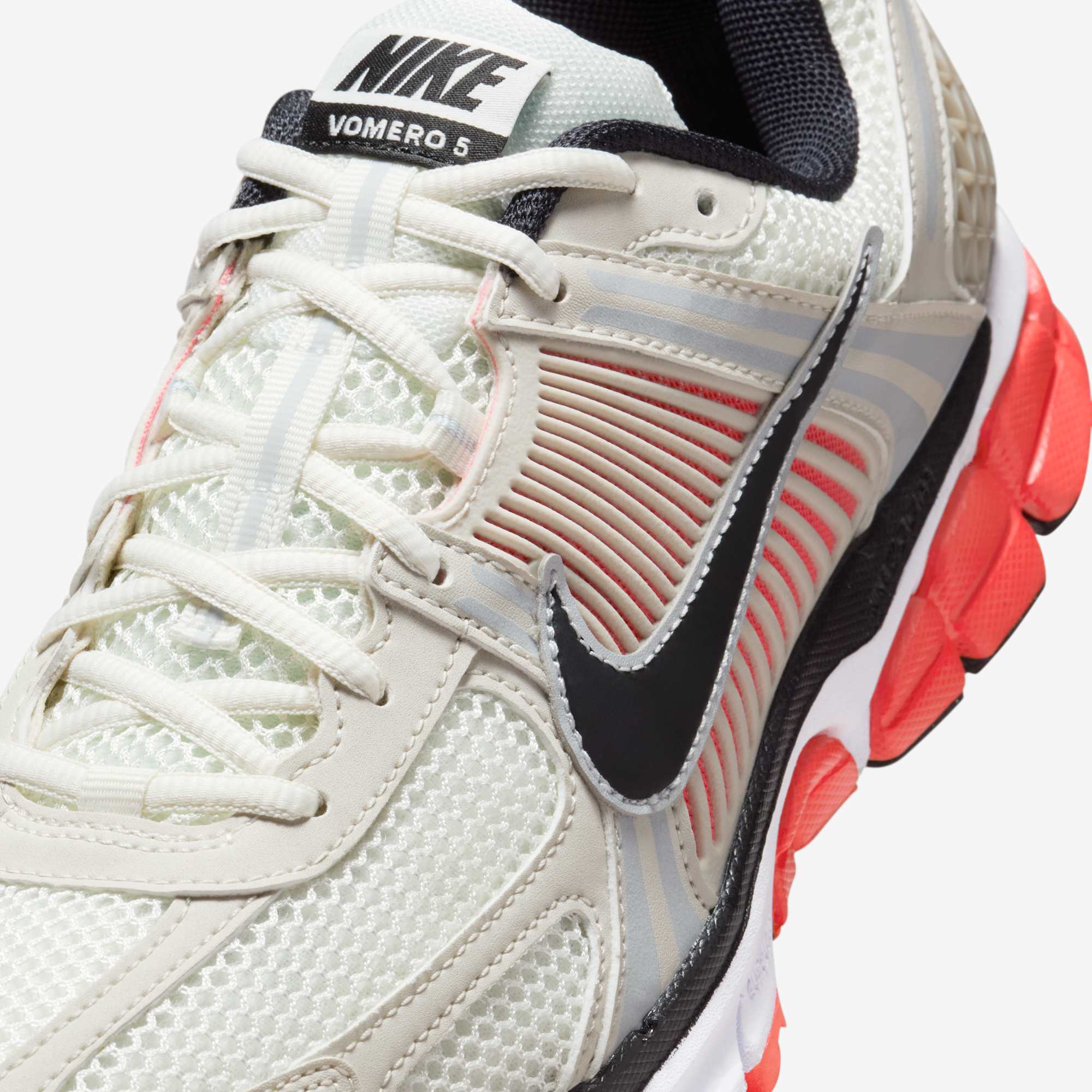 AIR ZOOM VOMERO 5 - image 3