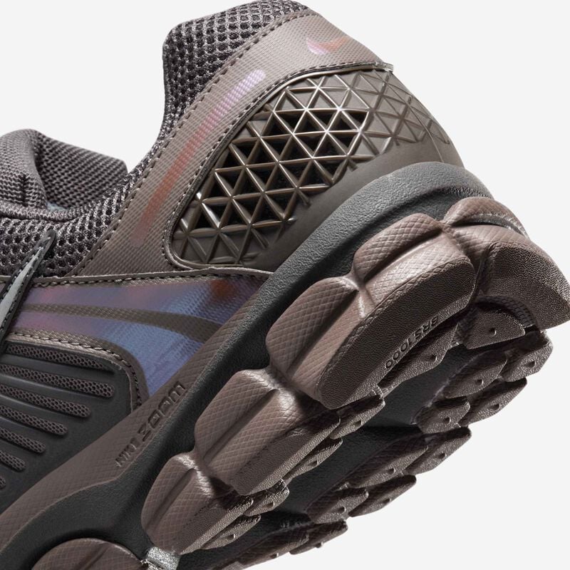 AIR ZOOM VOMERO - image 2