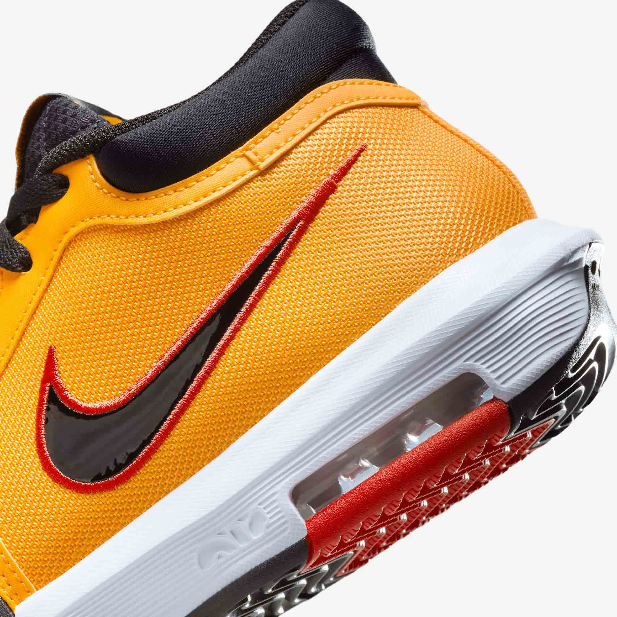 LEBRON WITNESS VIII - image 3