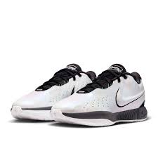LEBRON X - image 3