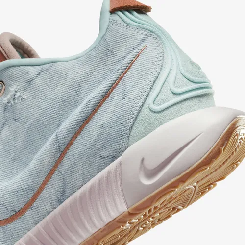 LEBRON 2 - image 2